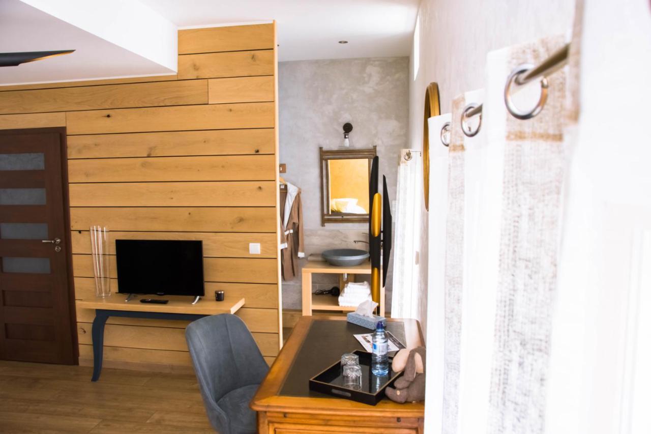 La Chambre Enchantee La Baffe Exterior foto